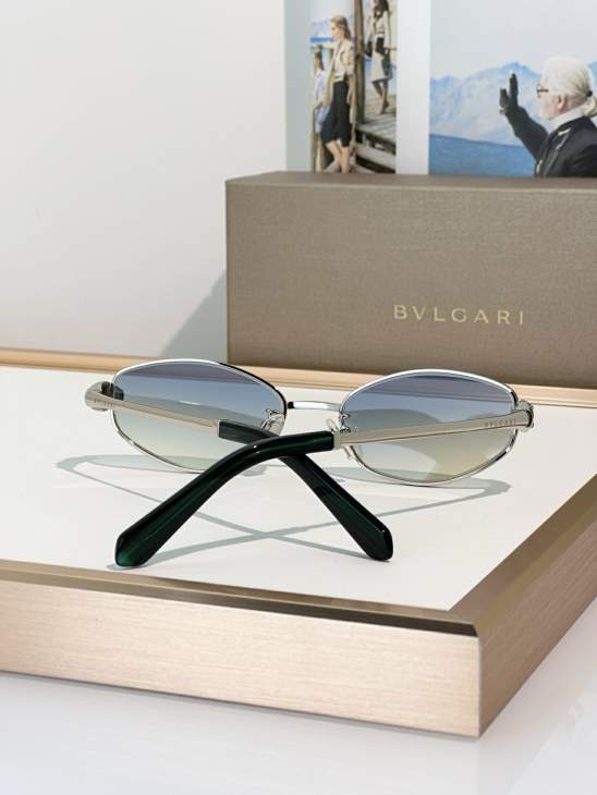 Picture of Bvlgari Sunglasses _SKUfw79279794fw